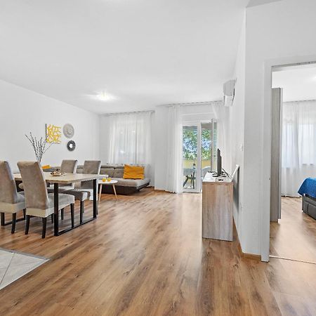 Neea Apartments Medulin Buitenkant foto