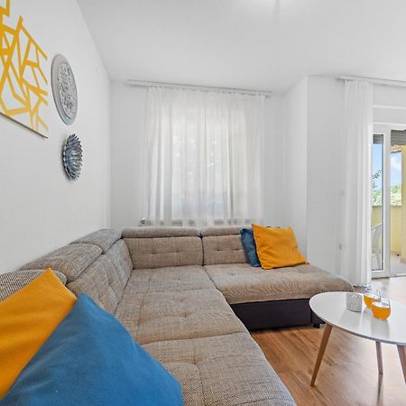 Neea Apartments Medulin Buitenkant foto